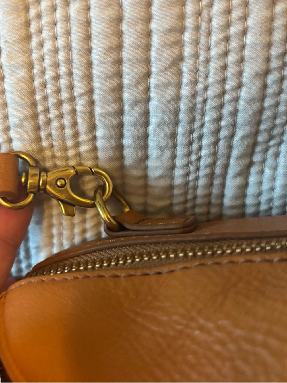 Fossil Sydney tan leather satchel Excellent
